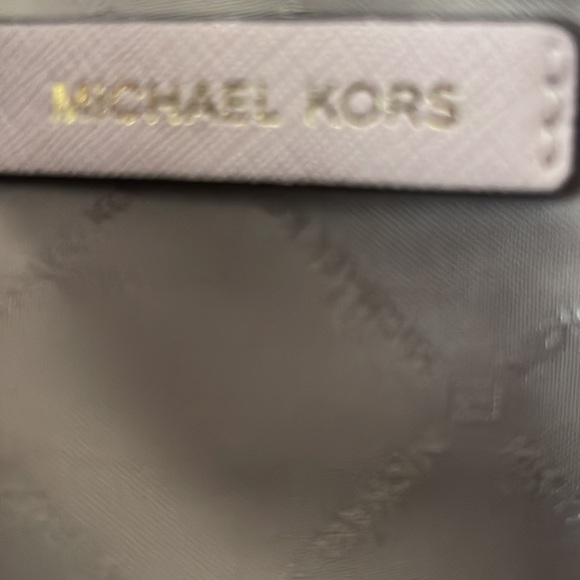 Michael Kors Medium Jet Set Saffiano Leather Dome Satchel in Blush - Picture 16 of 16